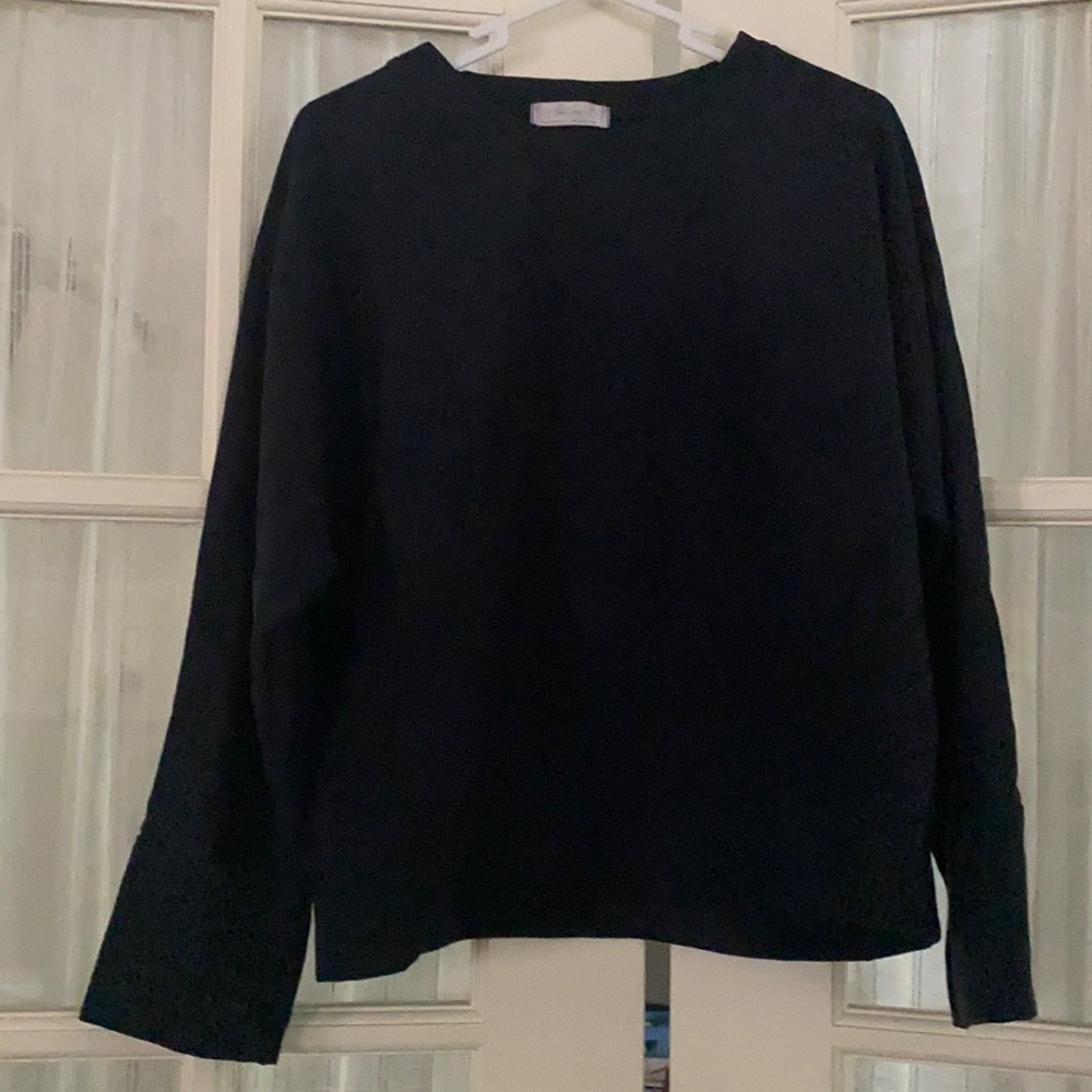 Blue velvety crew neck sweater